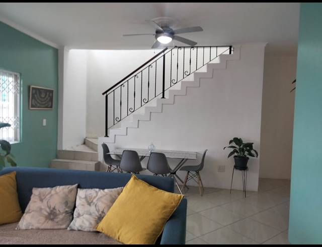 3 BEDROOM TOWNHOUSE FOR SALE IN FERNDALE